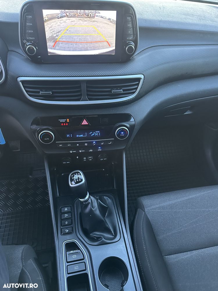 Hyundai Tucson blue 1.6 CRDi 2WD Pure - 12