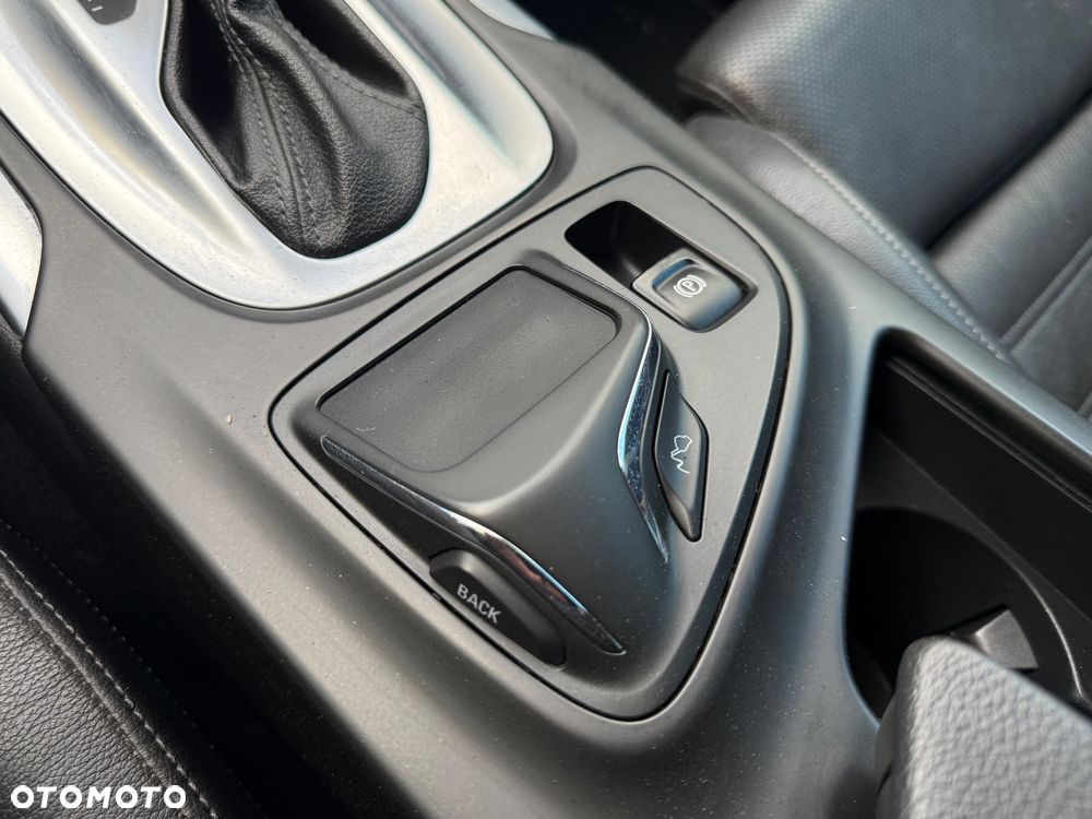 Opel Insignia 2.0 CDTI Sport - 12