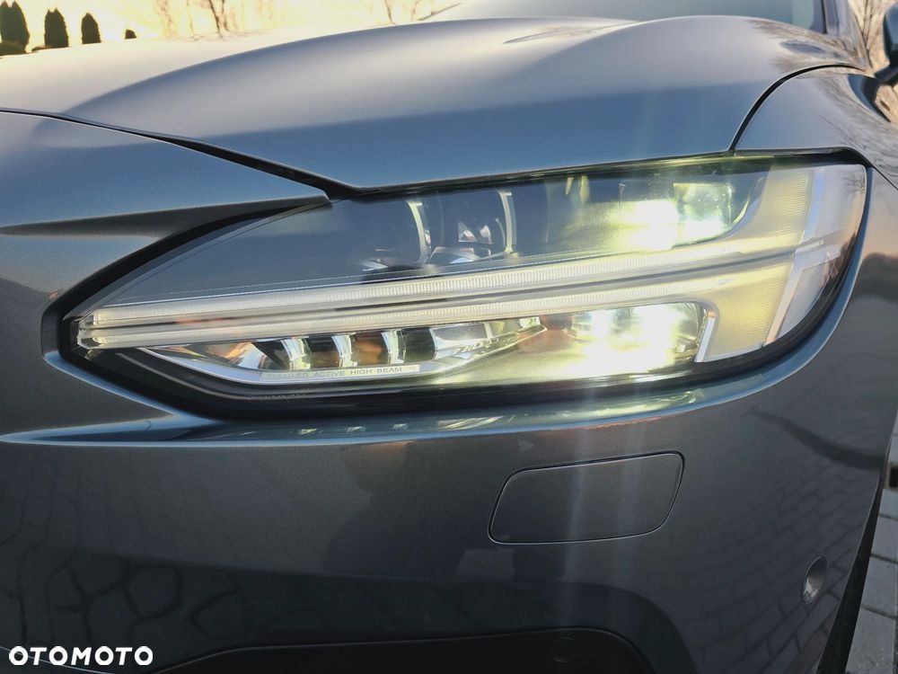Volvo S90 T6 AWD Geartronic Momentum - 31