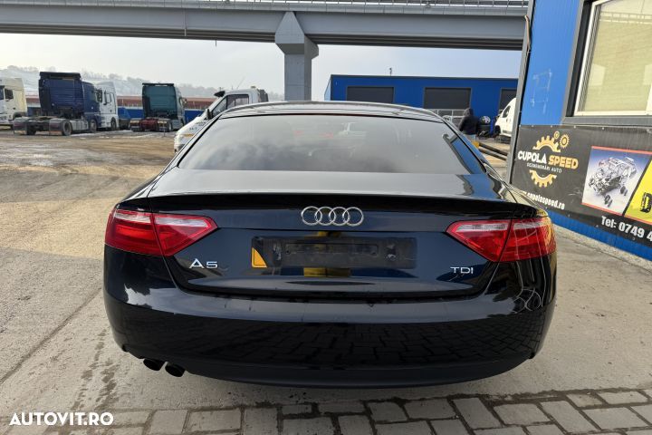Haion cu luneta culoare LY9B Audi A5 8T [facelift] [2011 - 2016] - 7