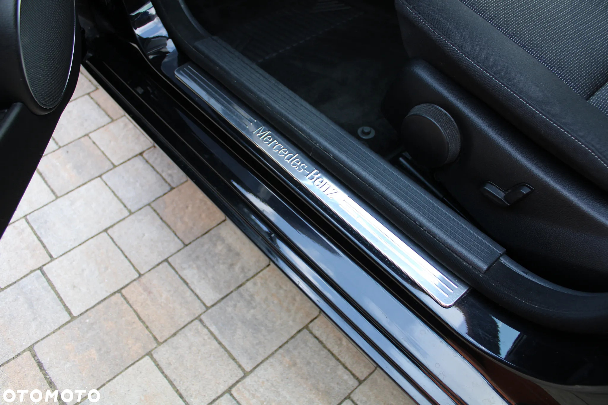 Mercedes-Benz Klasa C 200 CDI BlueEff Elegance - 34