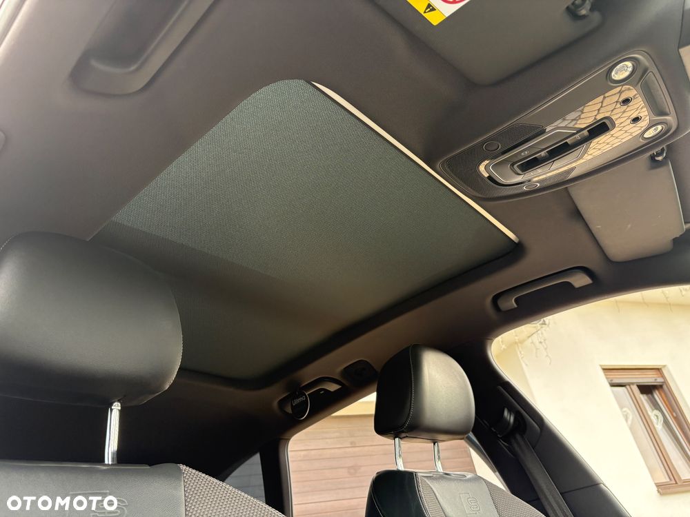Audi A4 Avant 2.0 TDI S tronic quattro - 28