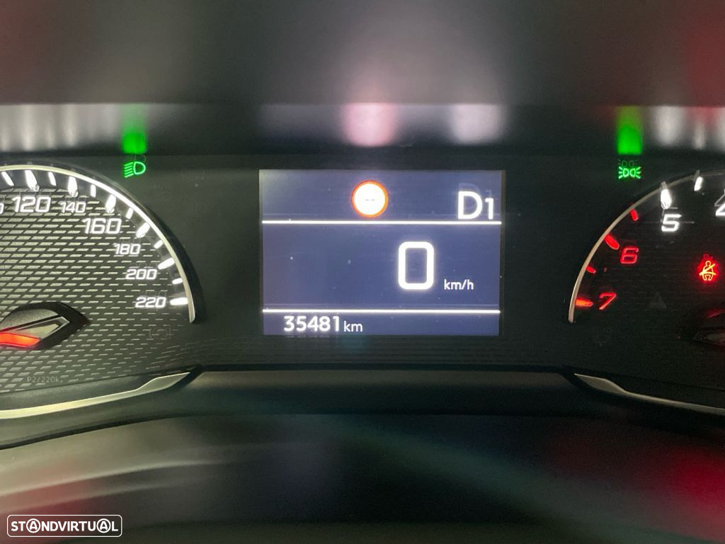 Peugeot 2008 1.5 BlueHDi Active EAT8 - 3