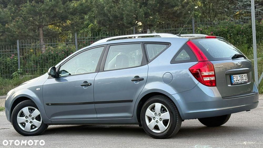 Kia Ceed 1.4 CVVT Attract - 29