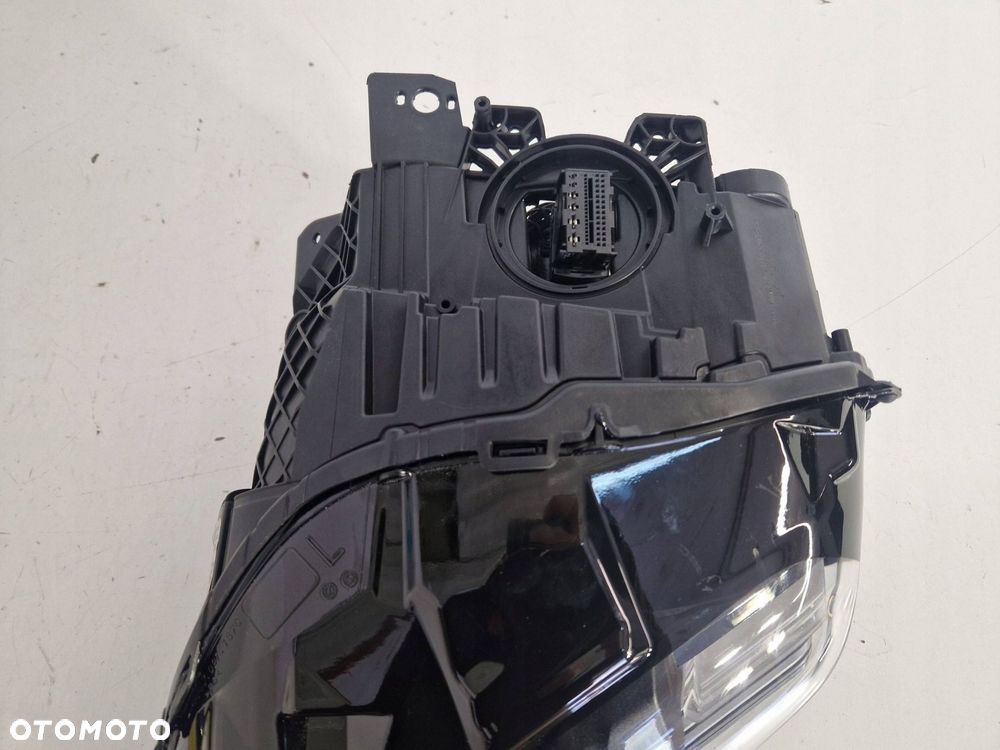 lampa lewy przód lewa przednia porsche taycan 9j1 eu - 9