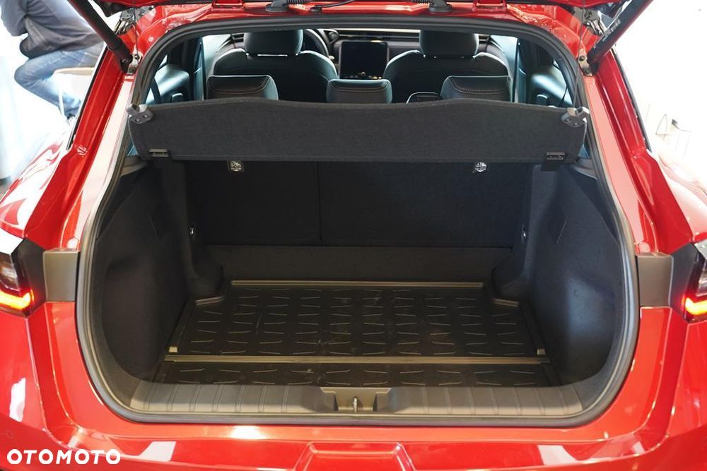 Lexus LBX 1.5 Hybrid Cool - 7
