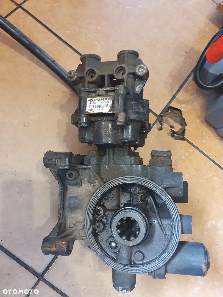ZAWÓR SZEŚCIODROŻNY IVECO STRALIS EURO 5 AE4561 K048308 - 2