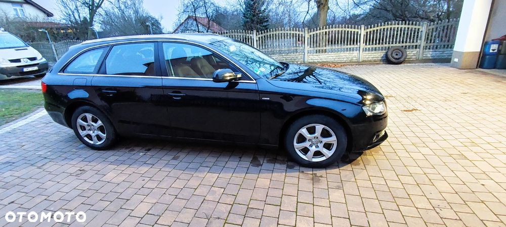 Audi A4 Avant 2.0 TDI - 18