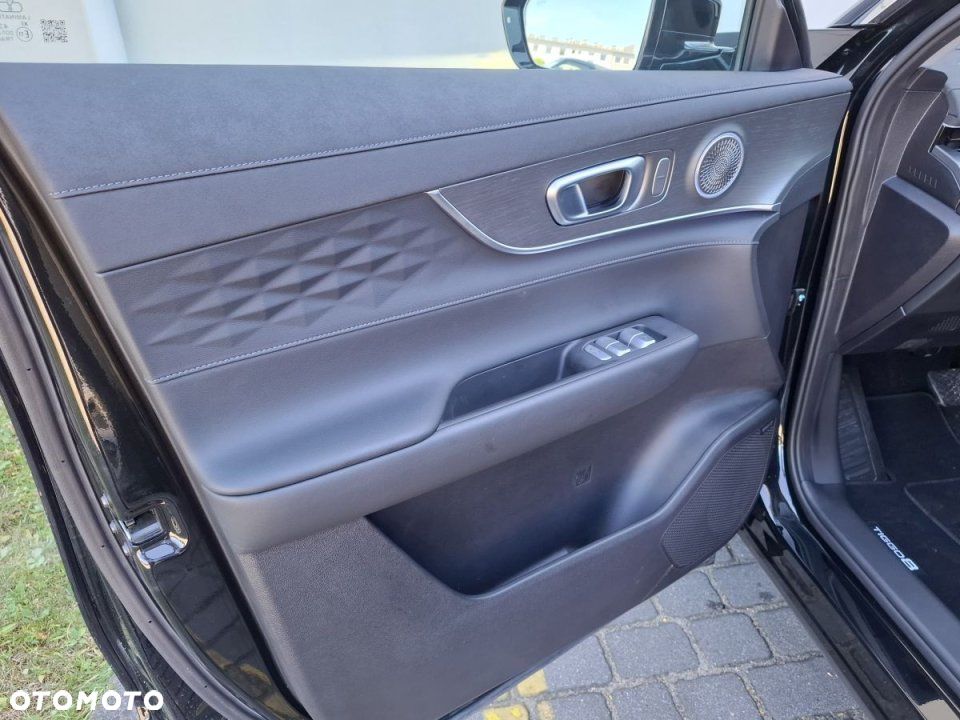 Chery Tiggo 8 - 12