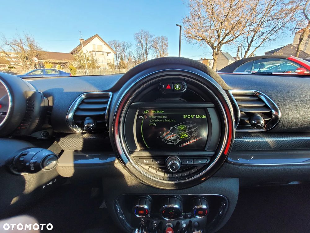 MINI Clubman Cooper D - 15