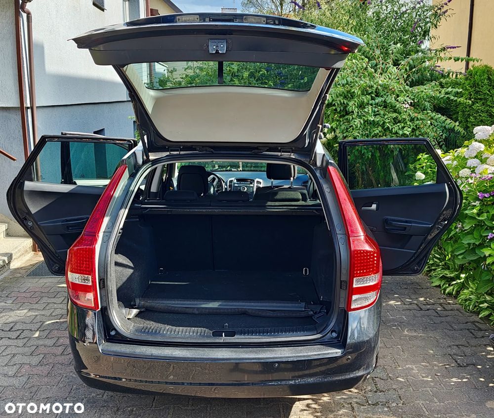 Kia Ceed 1.6 Comfort + - 19