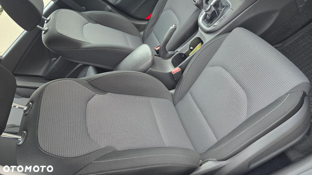 Hyundai i30 1.4 Comfort - 30