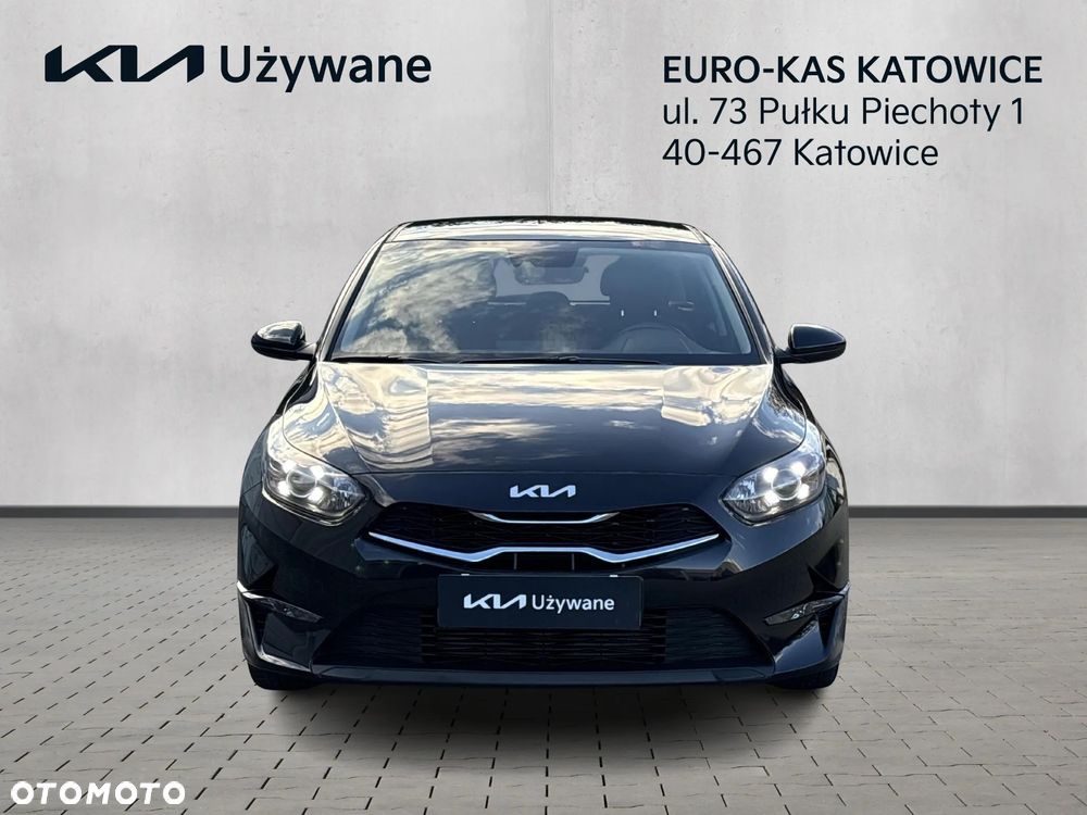 Kia Ceed - 8