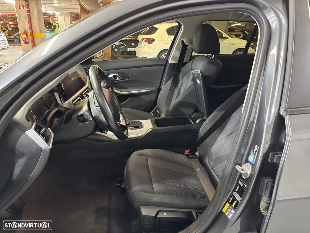 BMW 330 e Touring Corporate Edition Auto - 3
