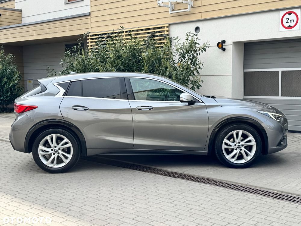 Infiniti Q30 1.5d Premium - 15