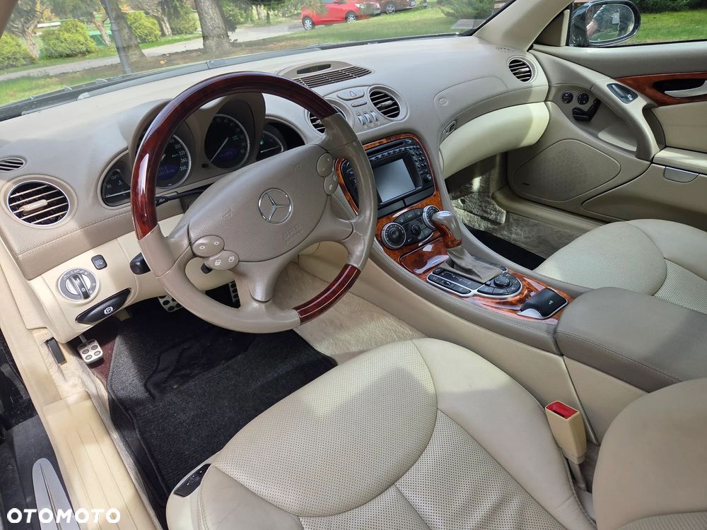 Mercedes-Benz SL - 6