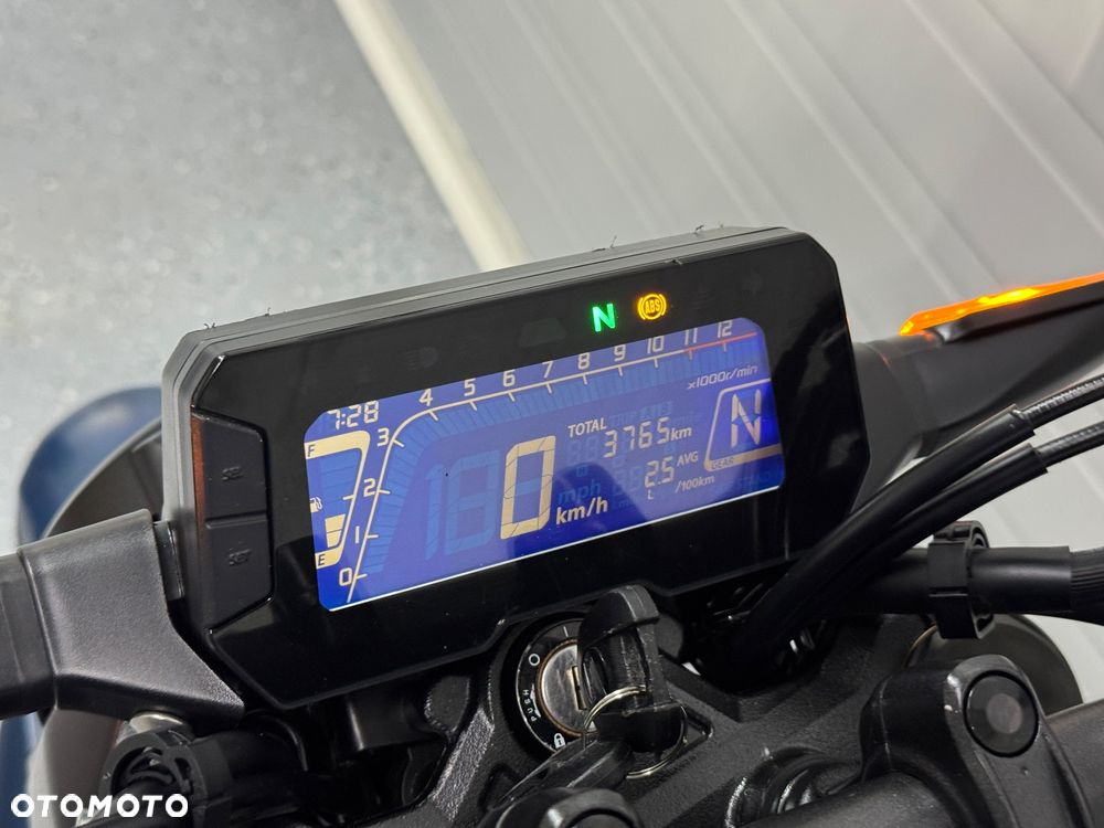 Honda CB - 21