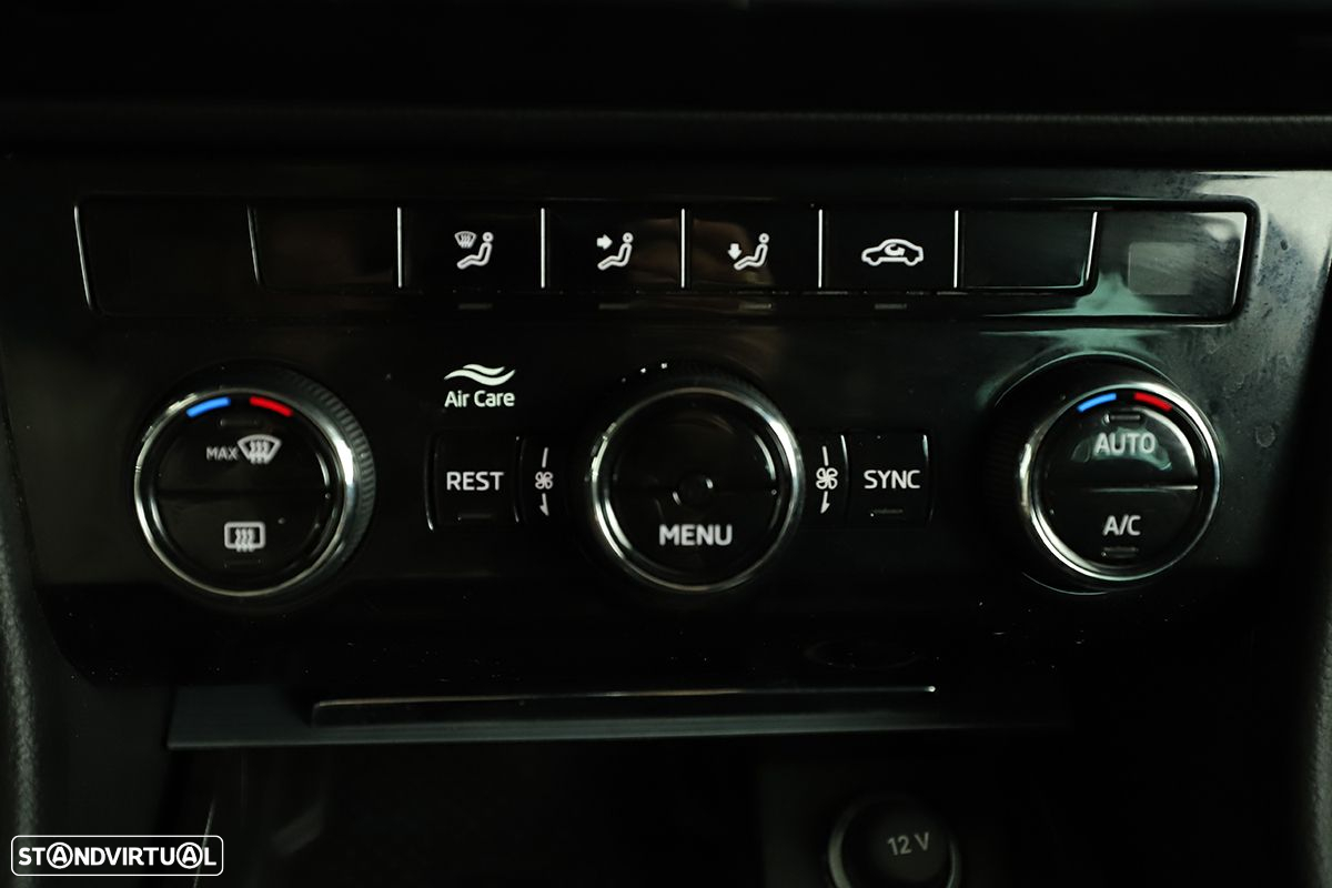 Skoda Superb Break 2.0 TDI Ambition - 12