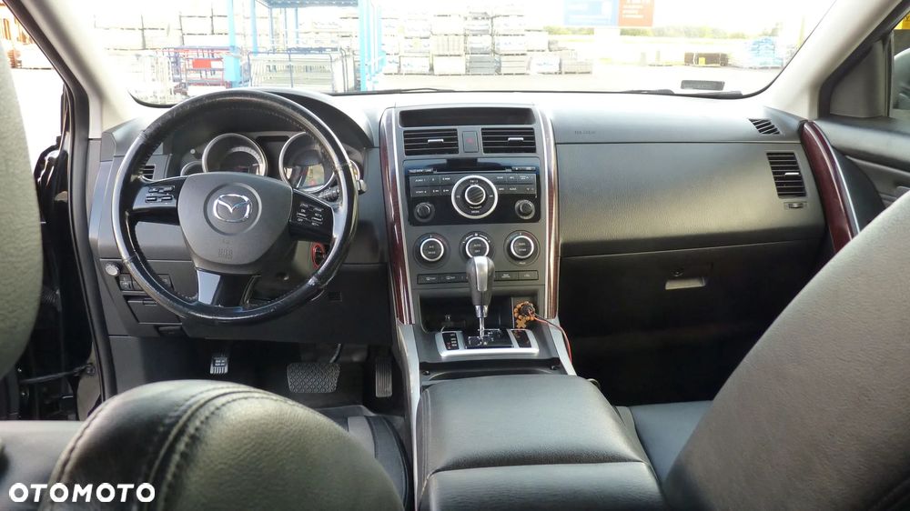 Mazda CX-9 - 10