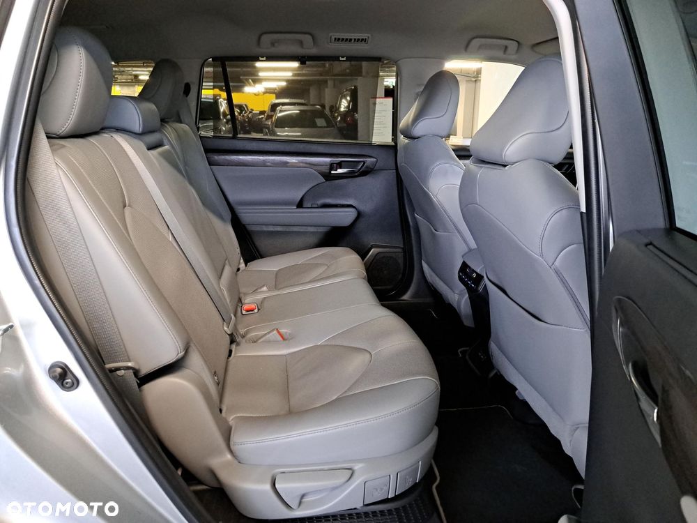 Toyota Highlander - 18