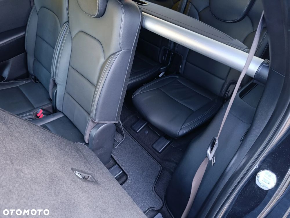 Kia Carens 1.7 CRDi 141 Edition 7 - 29