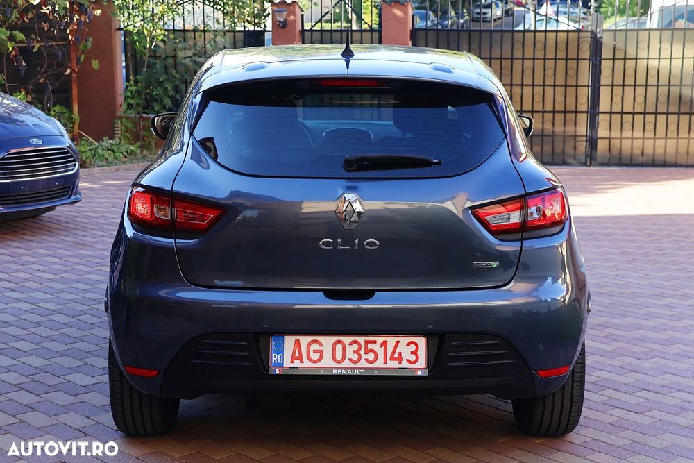 Renault Clio TCe 90 BUSINESS EDITION - 11