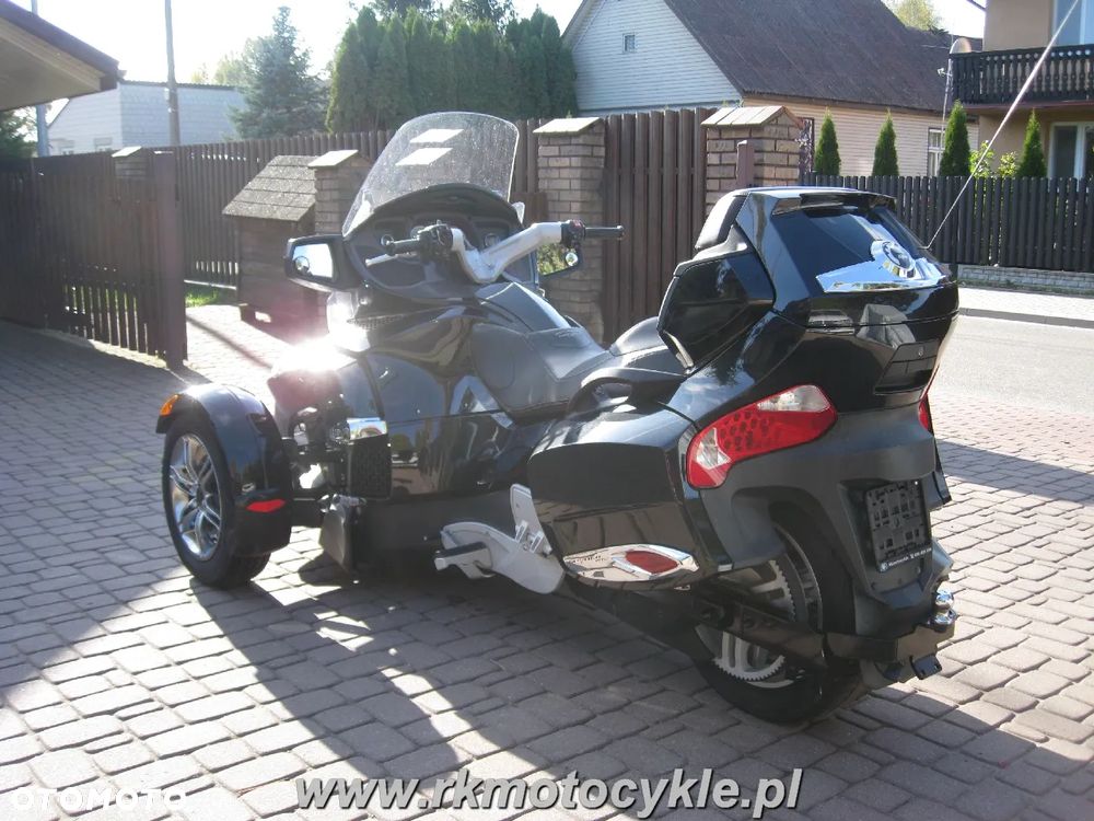 Can-Am Spyder - 5