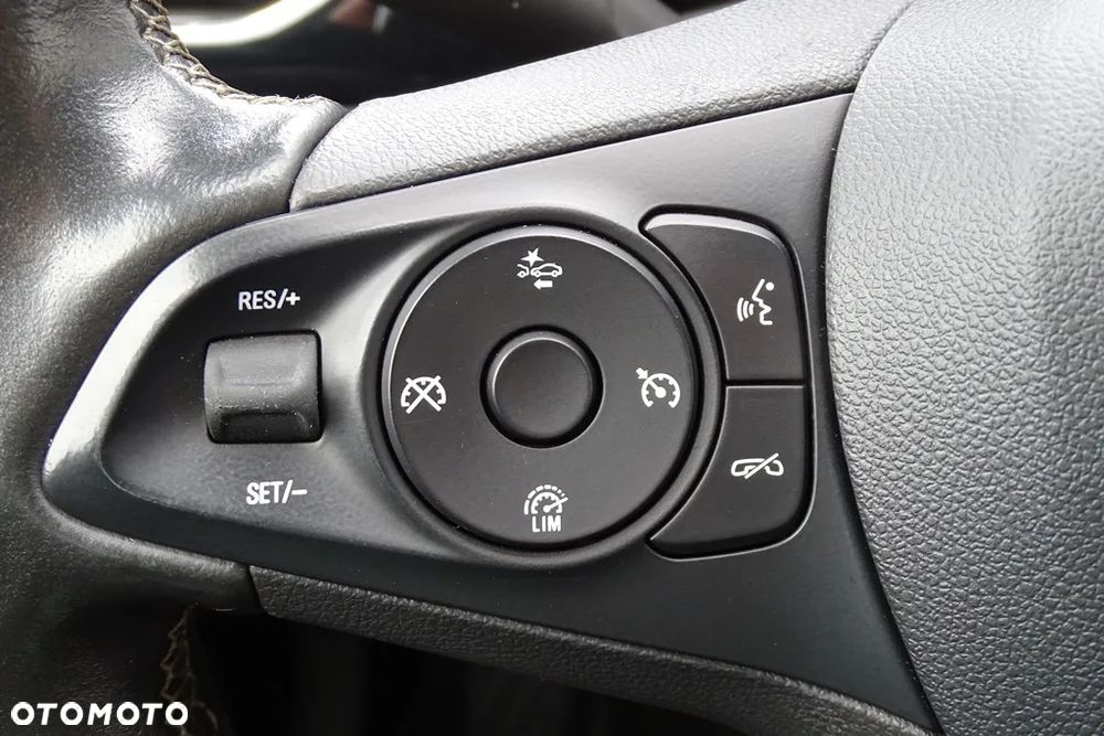 Opel Astra 1.4 Turbo Sports Tourer Innovation - 20