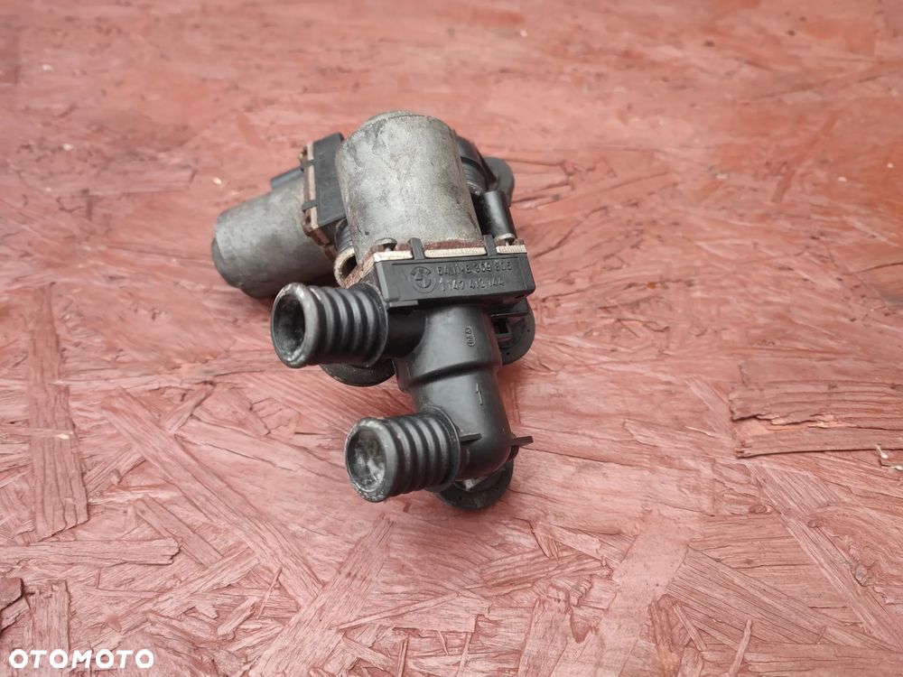 BMW E46 / E39 / E52 / E83 ORYGINALNY ZAWÓR WODNY / ELEKTROZAWÓR NAGRZEWNICY O NR. 64 11 8 369 805 OEM SPRAWNY W 100% - 11