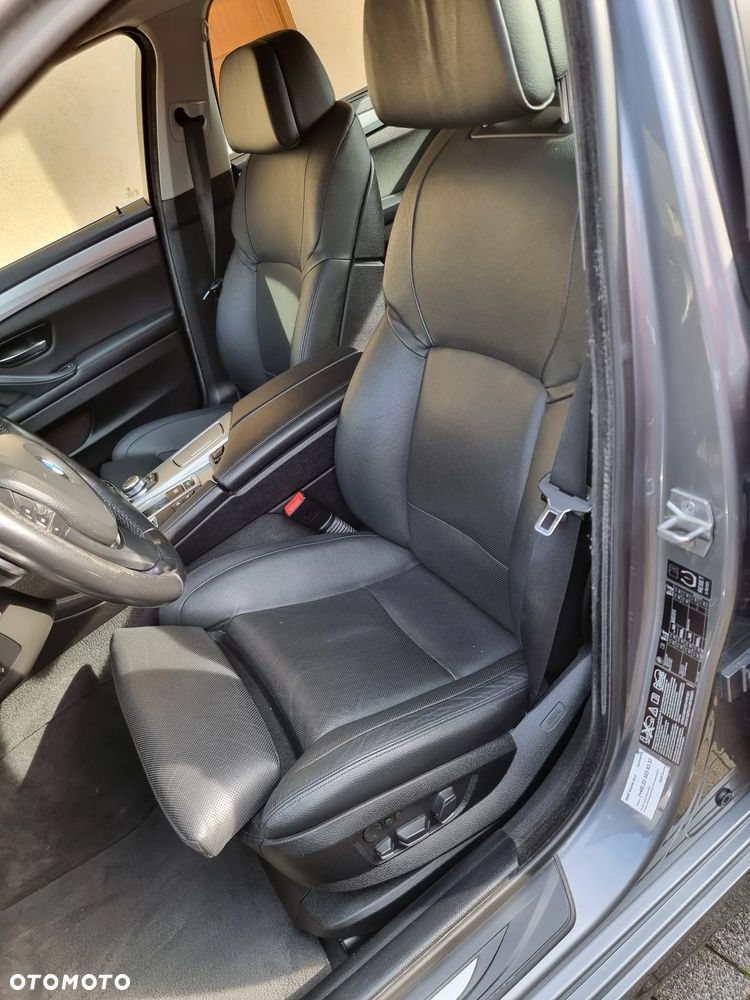 BMW Seria 5 535i xDrive - 9