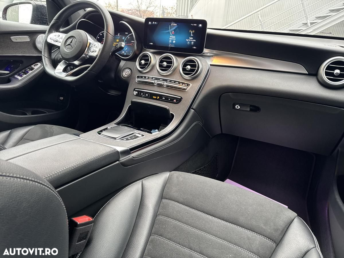 Mercedes-Benz GLC Coupe 300 d 4MATIC - 12