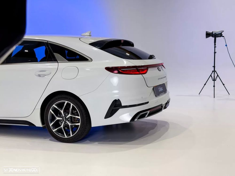 Kia ProCeed 1.0 T-GDI GT Line - 22