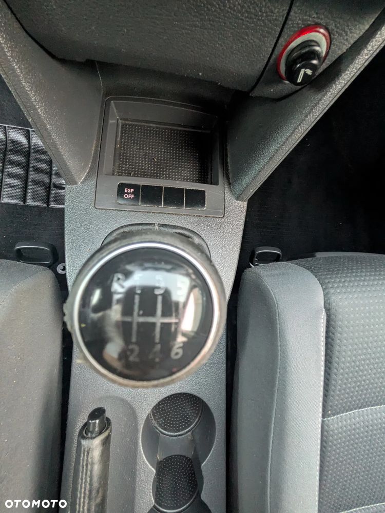 Volkswagen Touran - 21