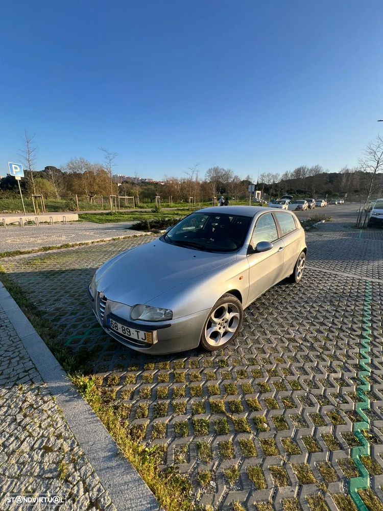 Alfa Romeo 147 1.6 TS - 3