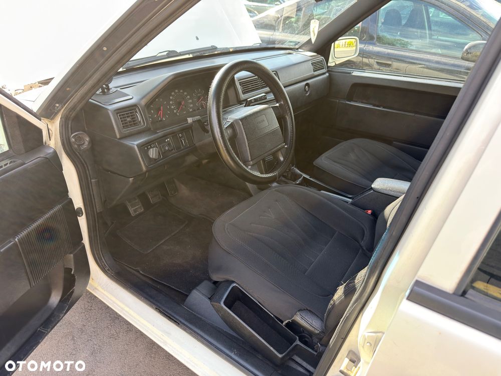 Volvo 945 - 18