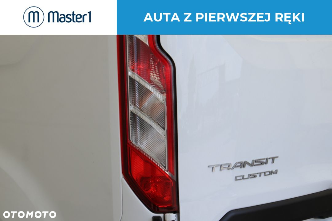 Ford Tourneo Custom - 11