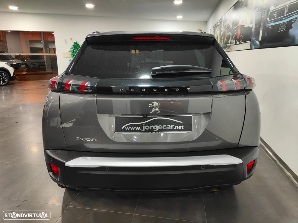 Peugeot 2008 1.2 PureTech Allure - 6