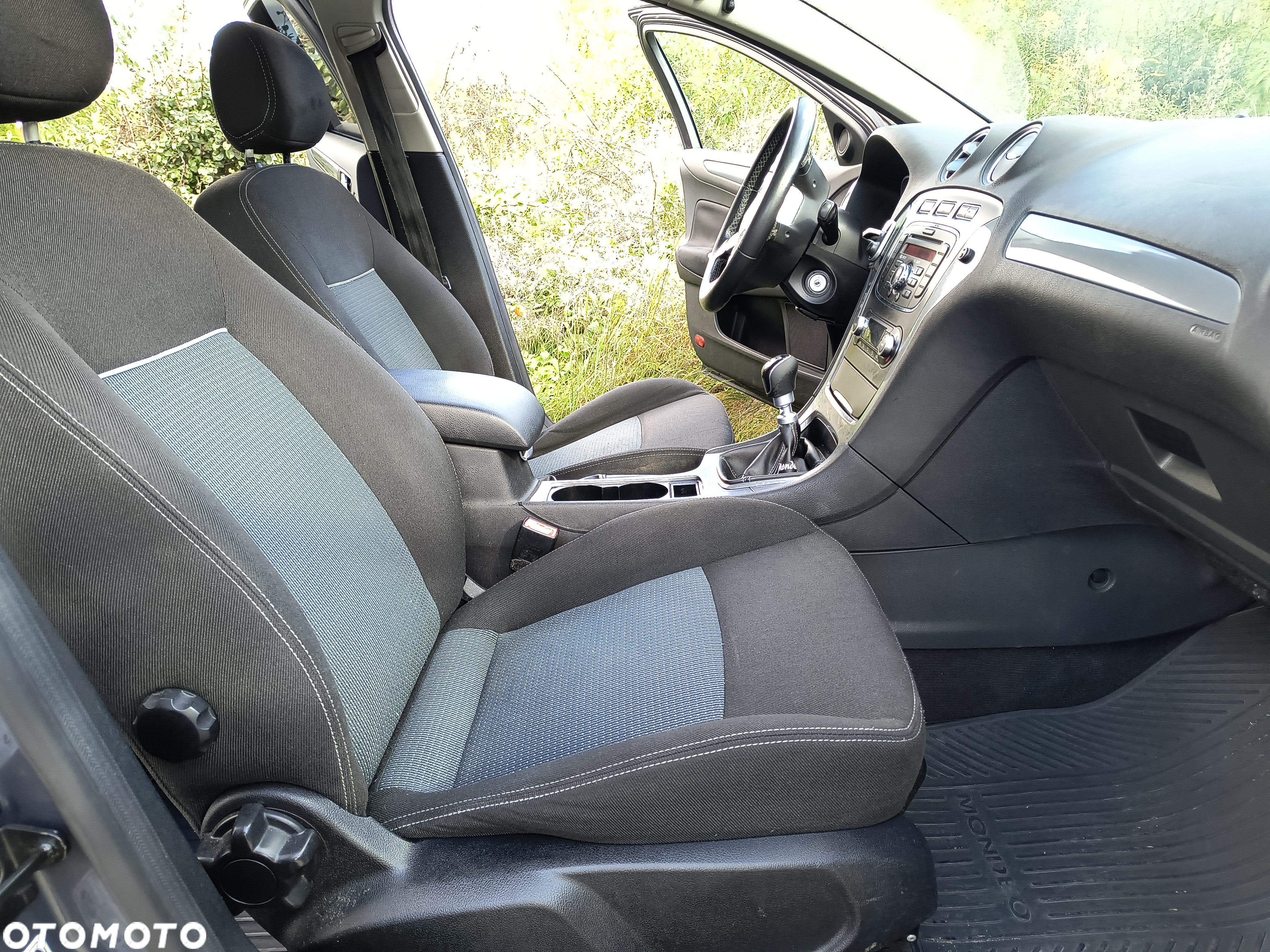 Ford Mondeo 2.0 TDCi Ghia - 7