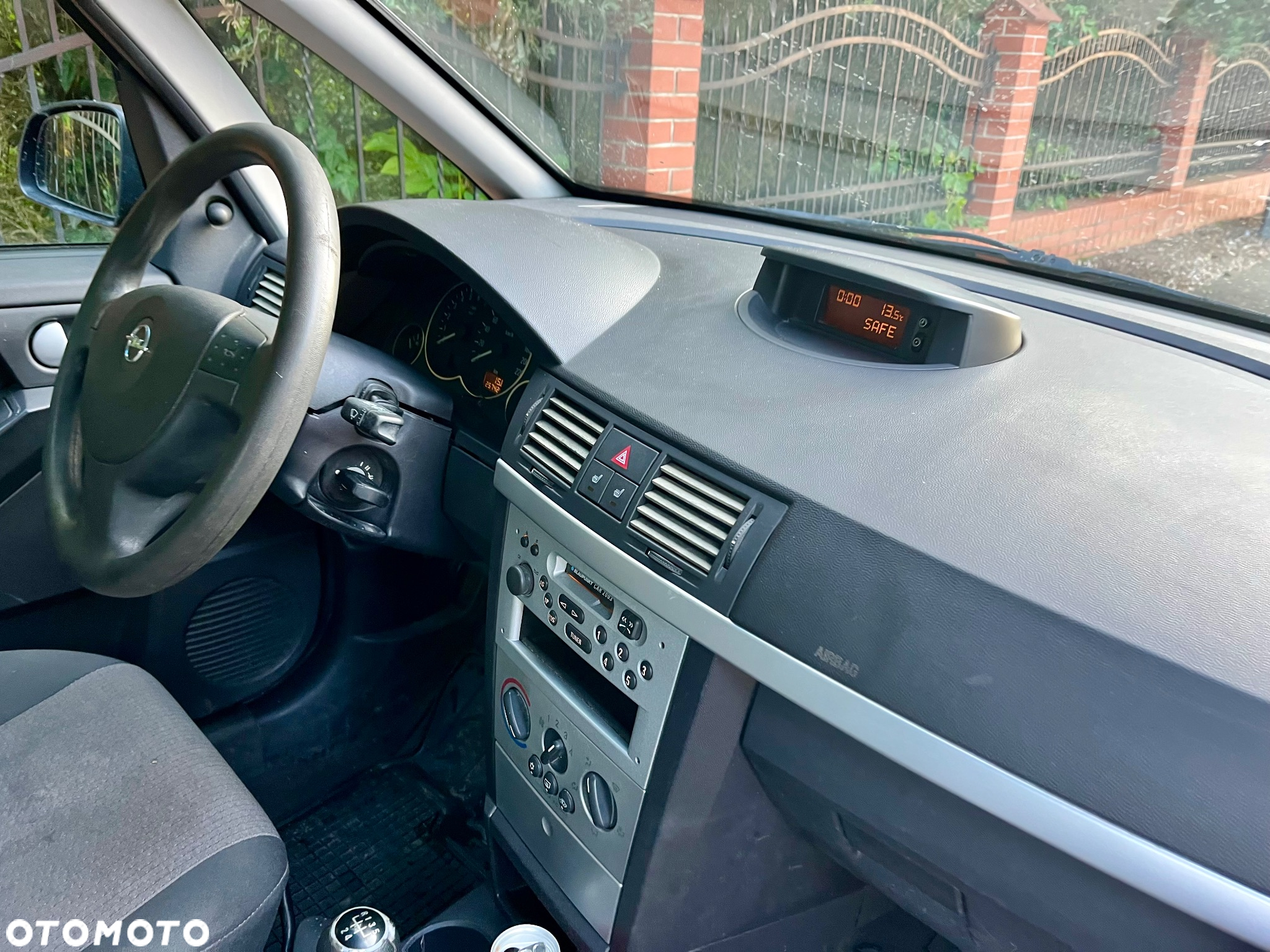 Opel Meriva 1.6 16V Enjoy - 11