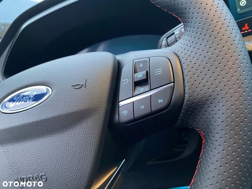 Ford Kuga 2.5 Duratec FHEV ST-LINE X - 14