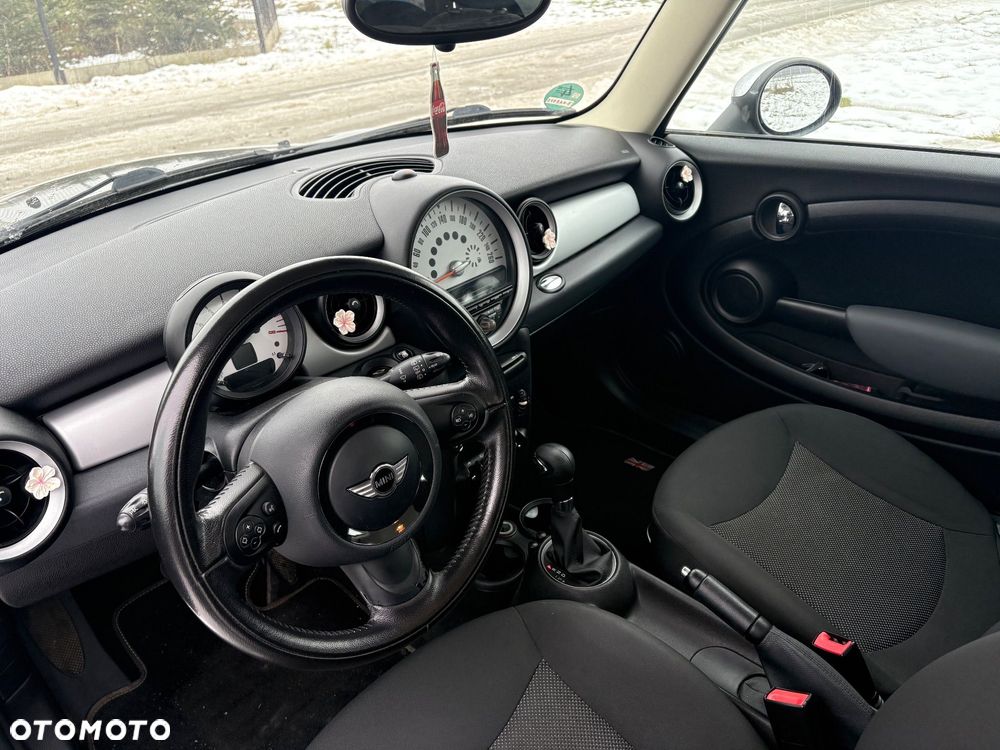 MINI ONE - 5
