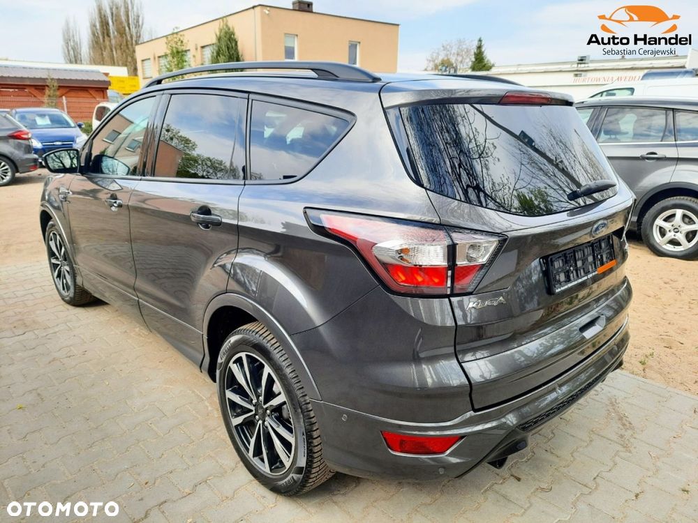 Ford Kuga 1.5 EcoBoost 2x4 ST-Line - 13