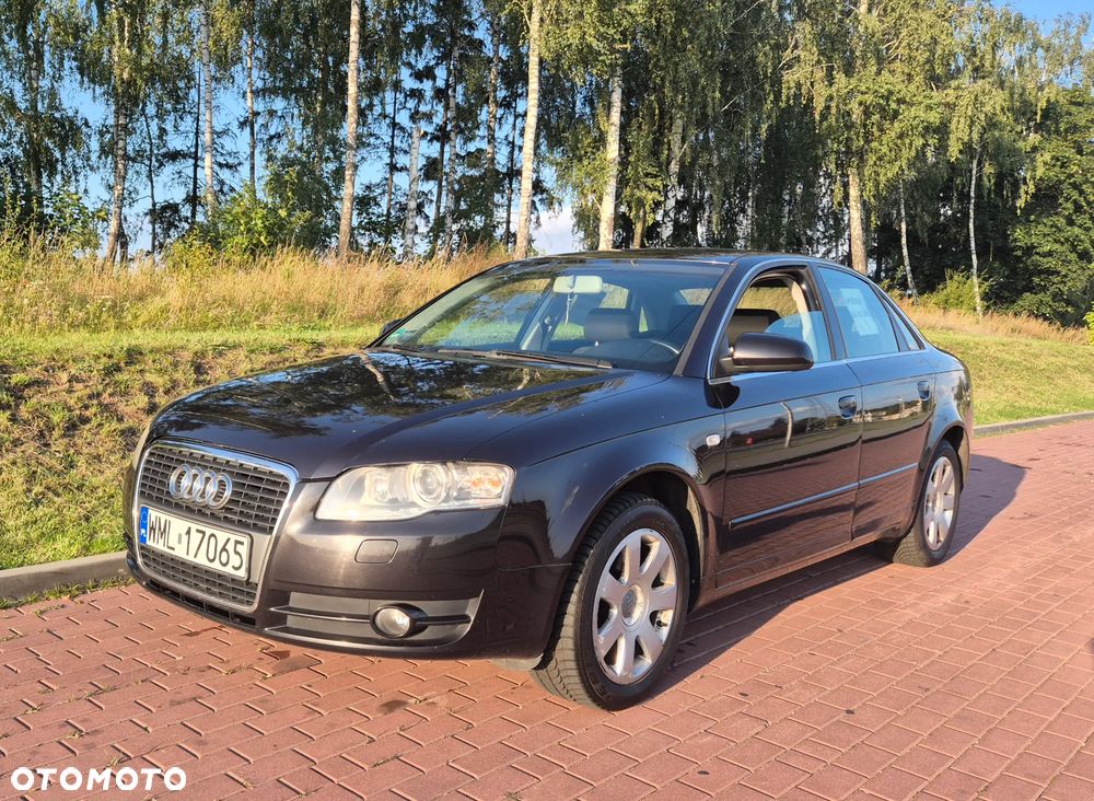Audi A4 Limousine - 2