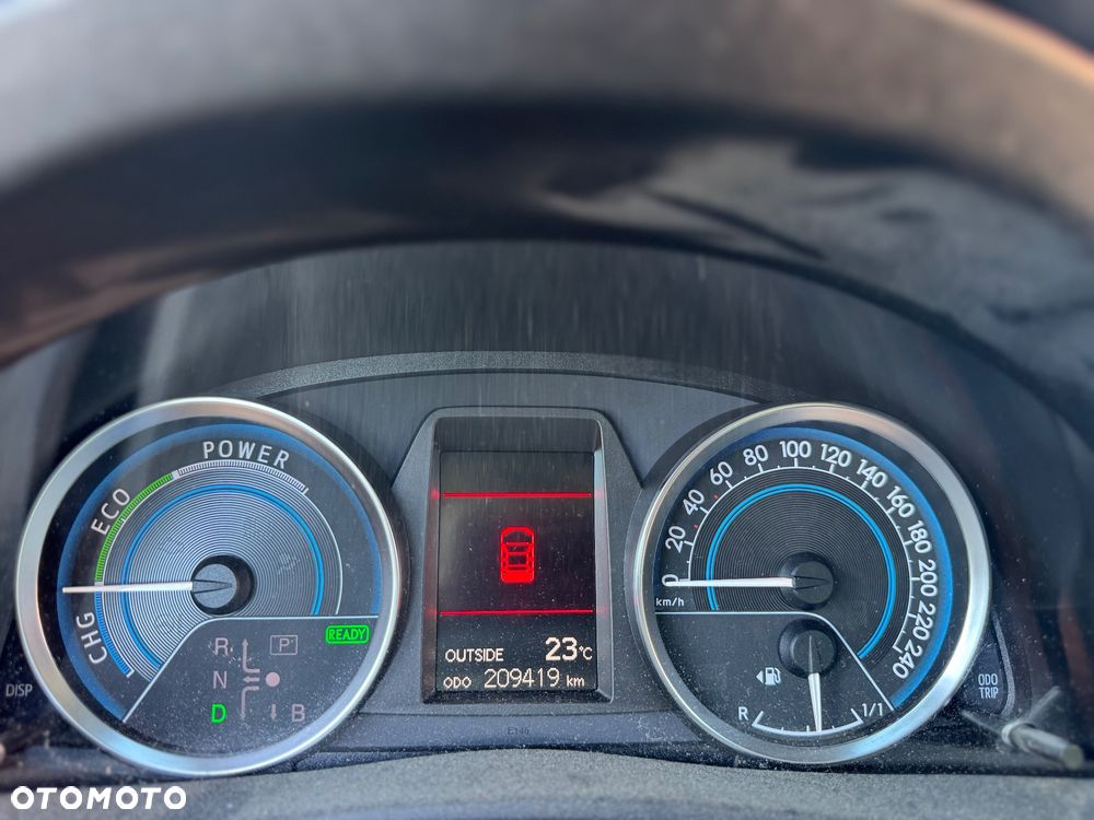 Toyota Auris - 22