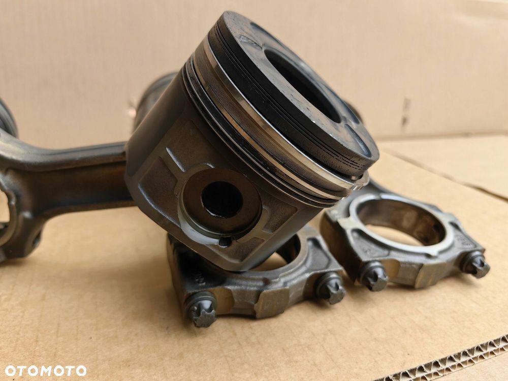 Tłoki korbowód tłok BMW DIESEL M57 3.0D NORAL 83.950 83950 NOMINAŁ - 5