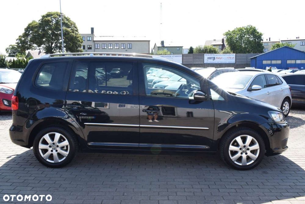Volkswagen Touran - 3