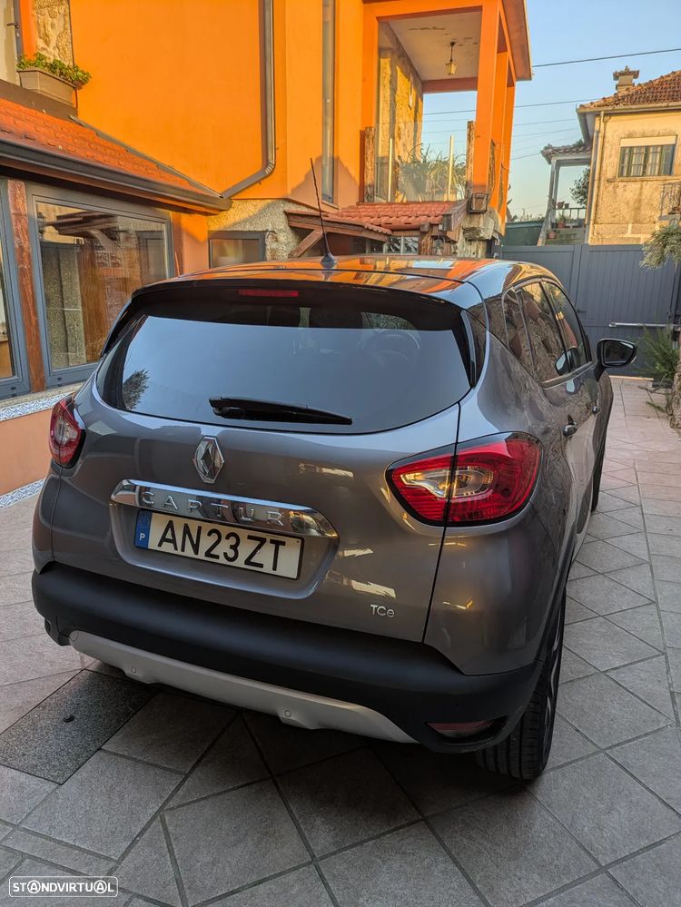 Renault Captur - 3