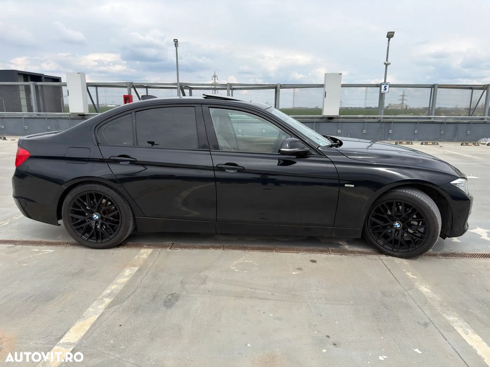 BMW Seria 3 318d Aut. Luxury Line - 4