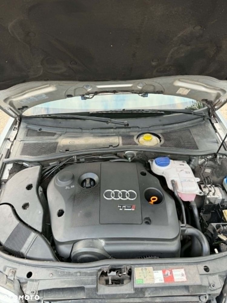 Audi A4 Avant 1.9 TDI Quattro - 16
