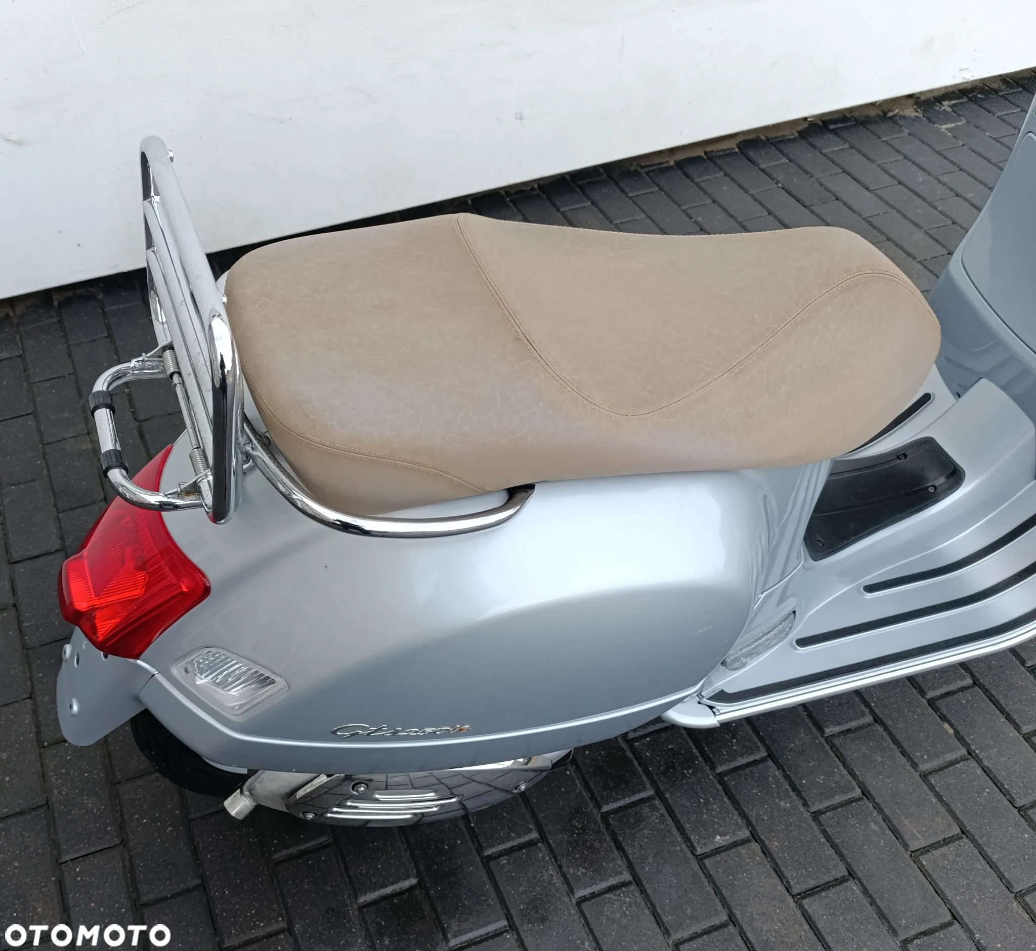 Piaggio Vespa - 23